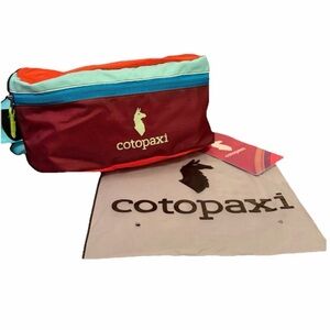 Cotopaxi Del Dia Bataan 3L Fanny Pack Burgundy And Multi Color